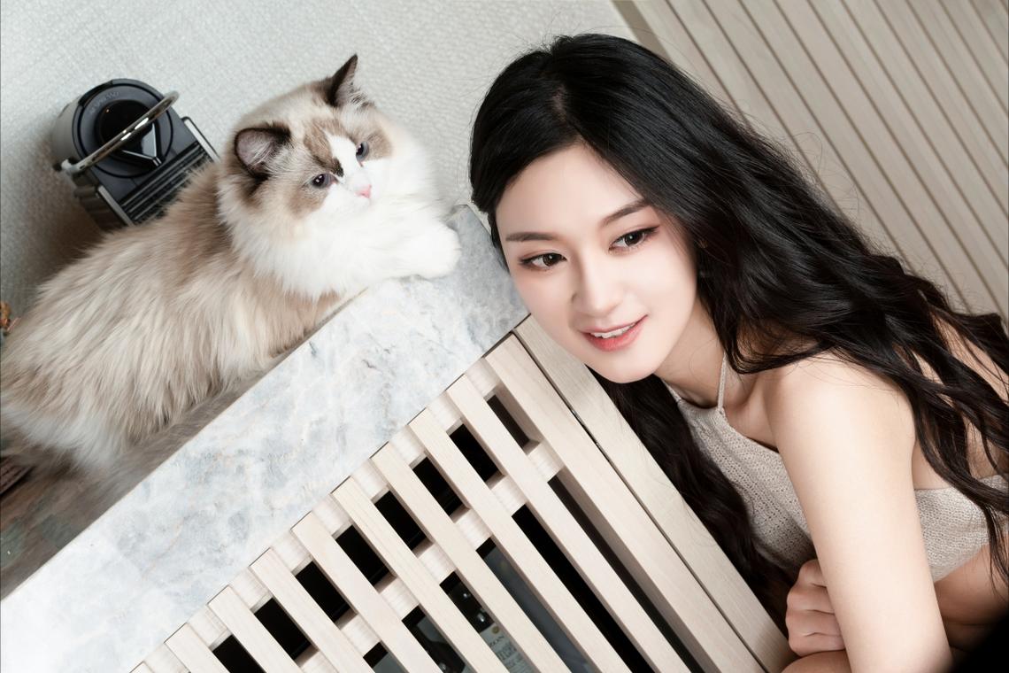 高温炙烤下，别让老人困在 “舍不得” 里